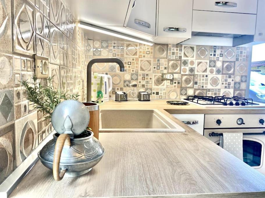 Zona Fiera A 10 Minuti Dal Centro Con Parcheggio Verona Exterior foto