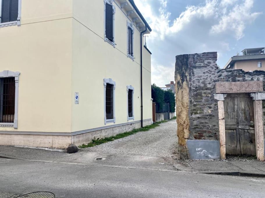 Zona Fiera A 10 Minuti Dal Centro Con Parcheggio Verona Exterior foto